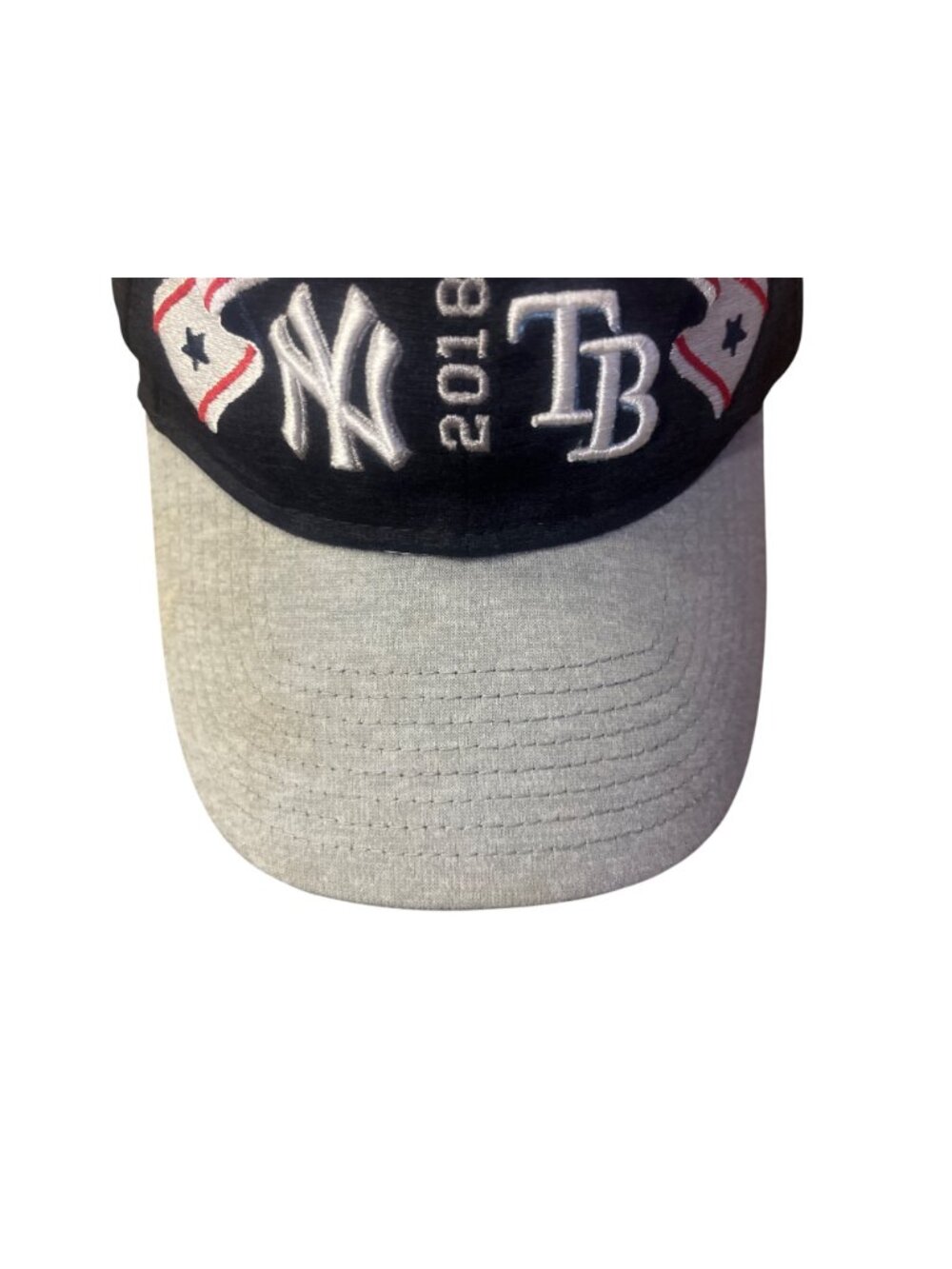 New Era 2018 Opening Day NY Yankees Rays Adjustable Cap Used MLB - Picture 4 of 15